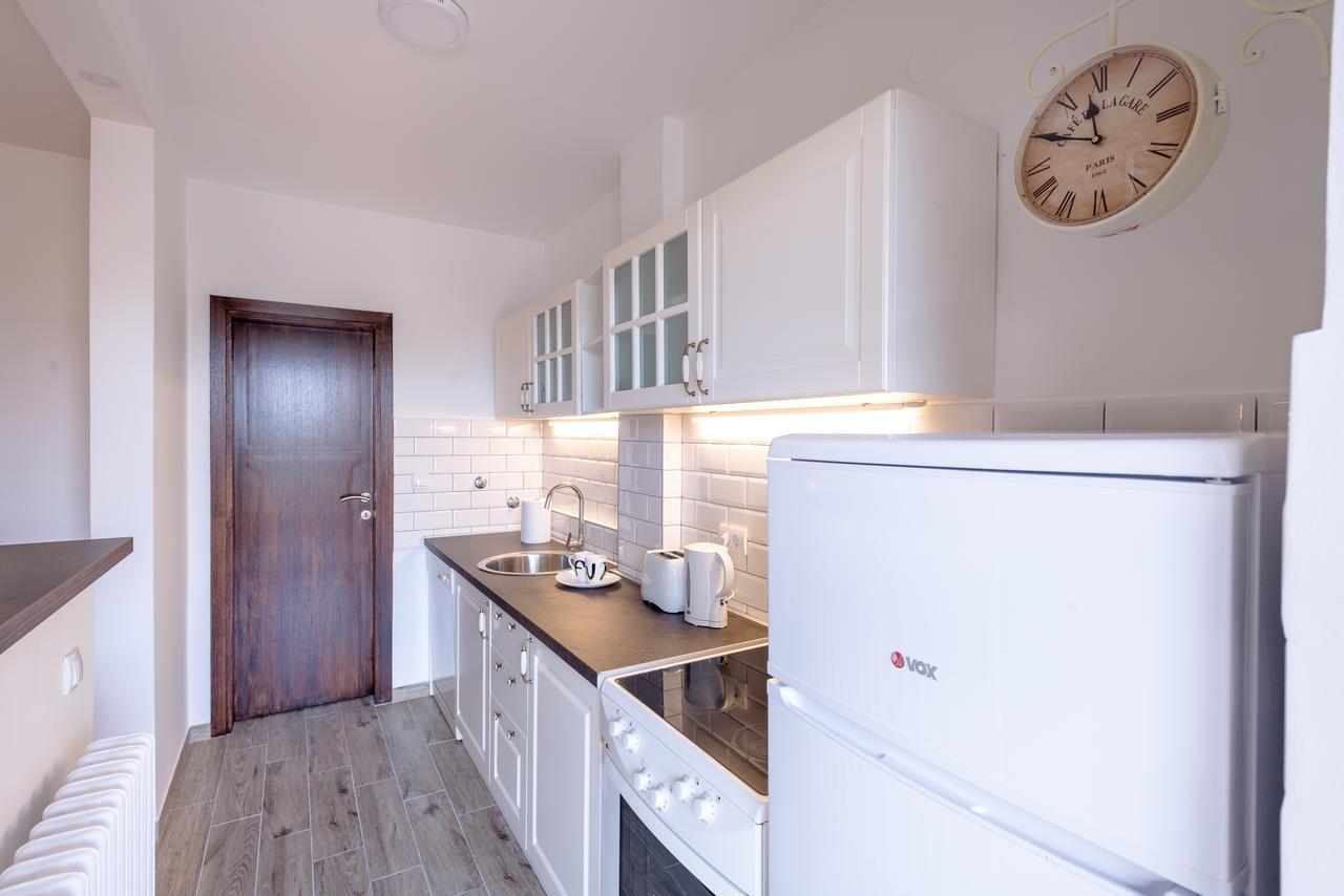 Apartman Arte Нови-Сад Экстерьер фото