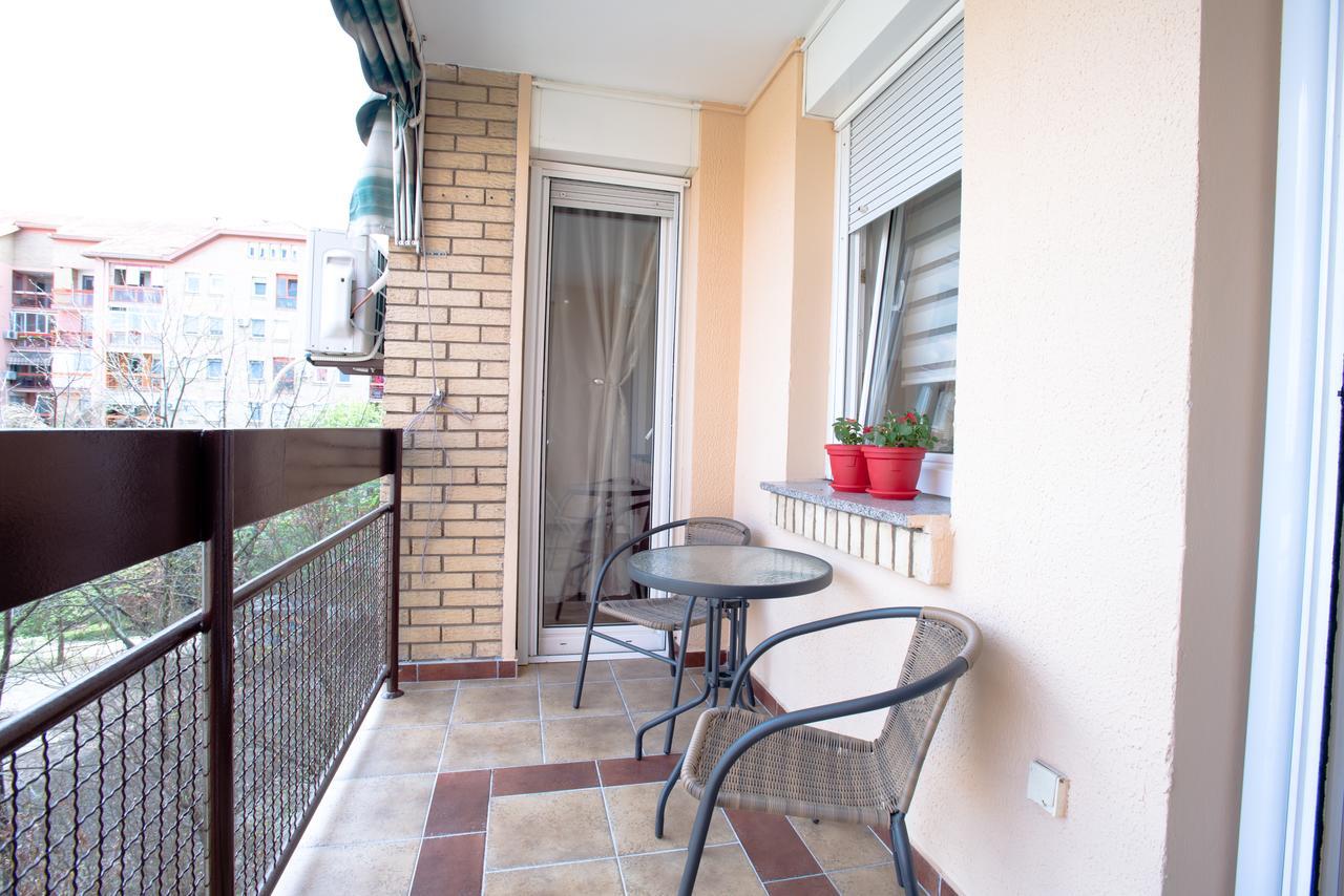 Apartman Arte Нови-Сад Экстерьер фото