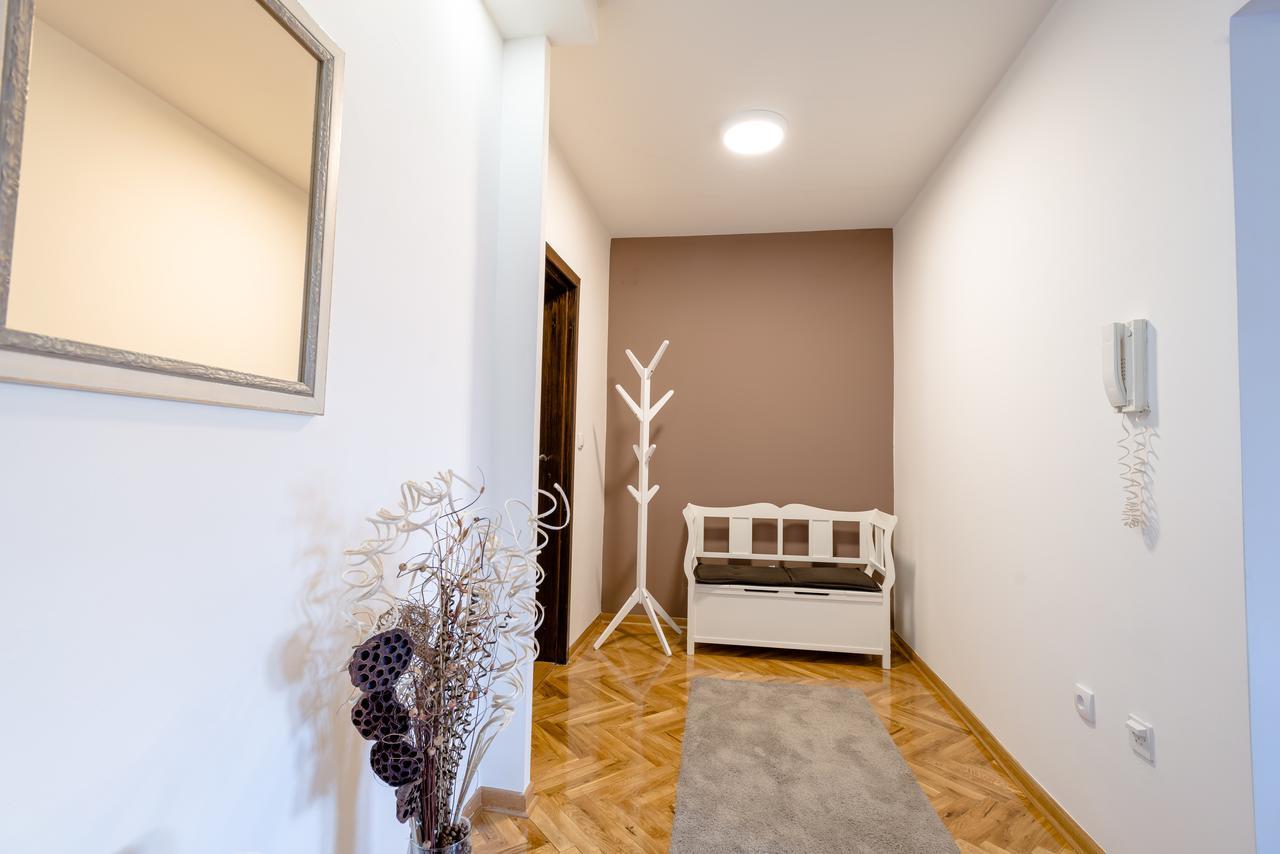 Apartman Arte Нови-Сад Экстерьер фото